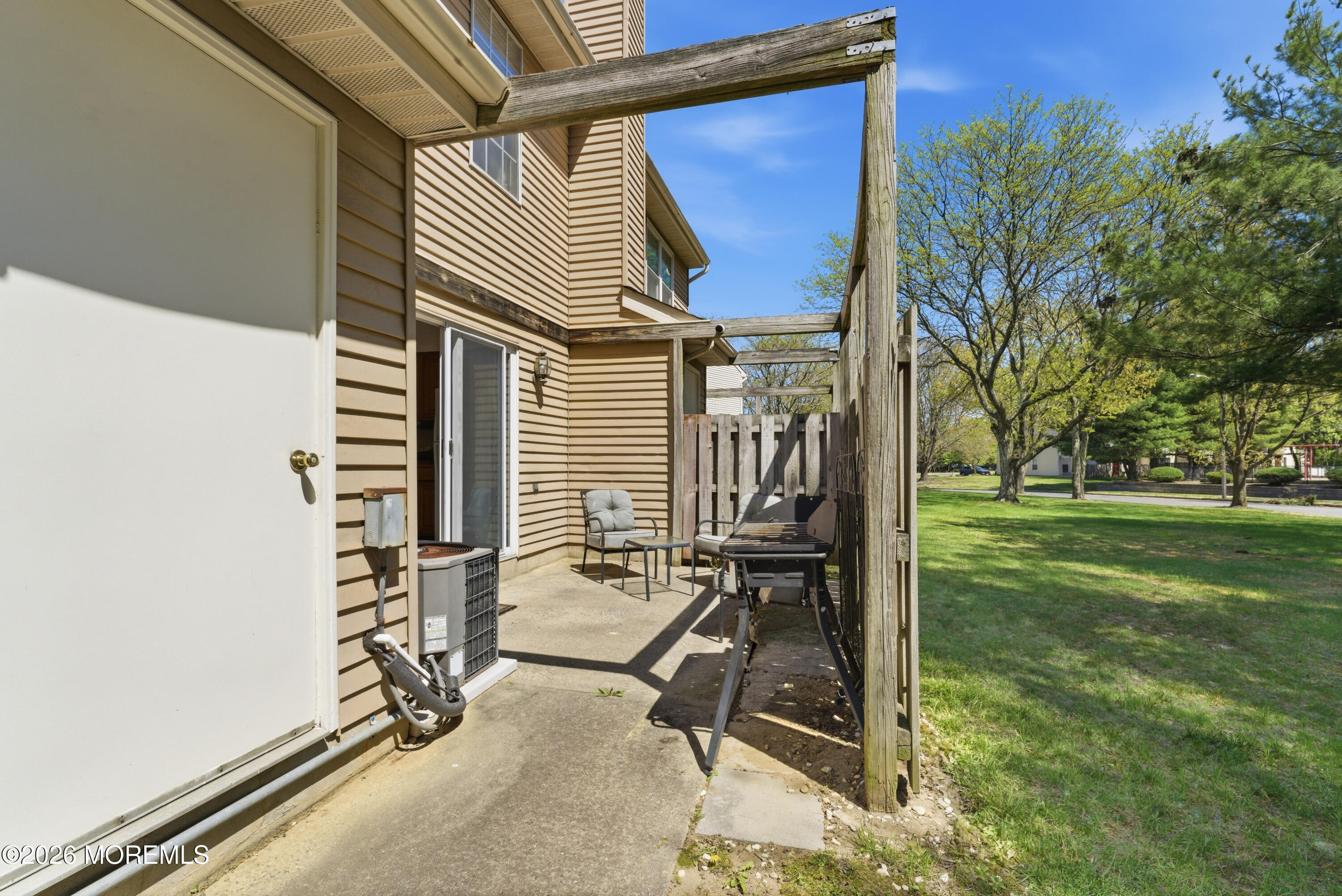 26 Alameda Court Eatontown NJ 07724