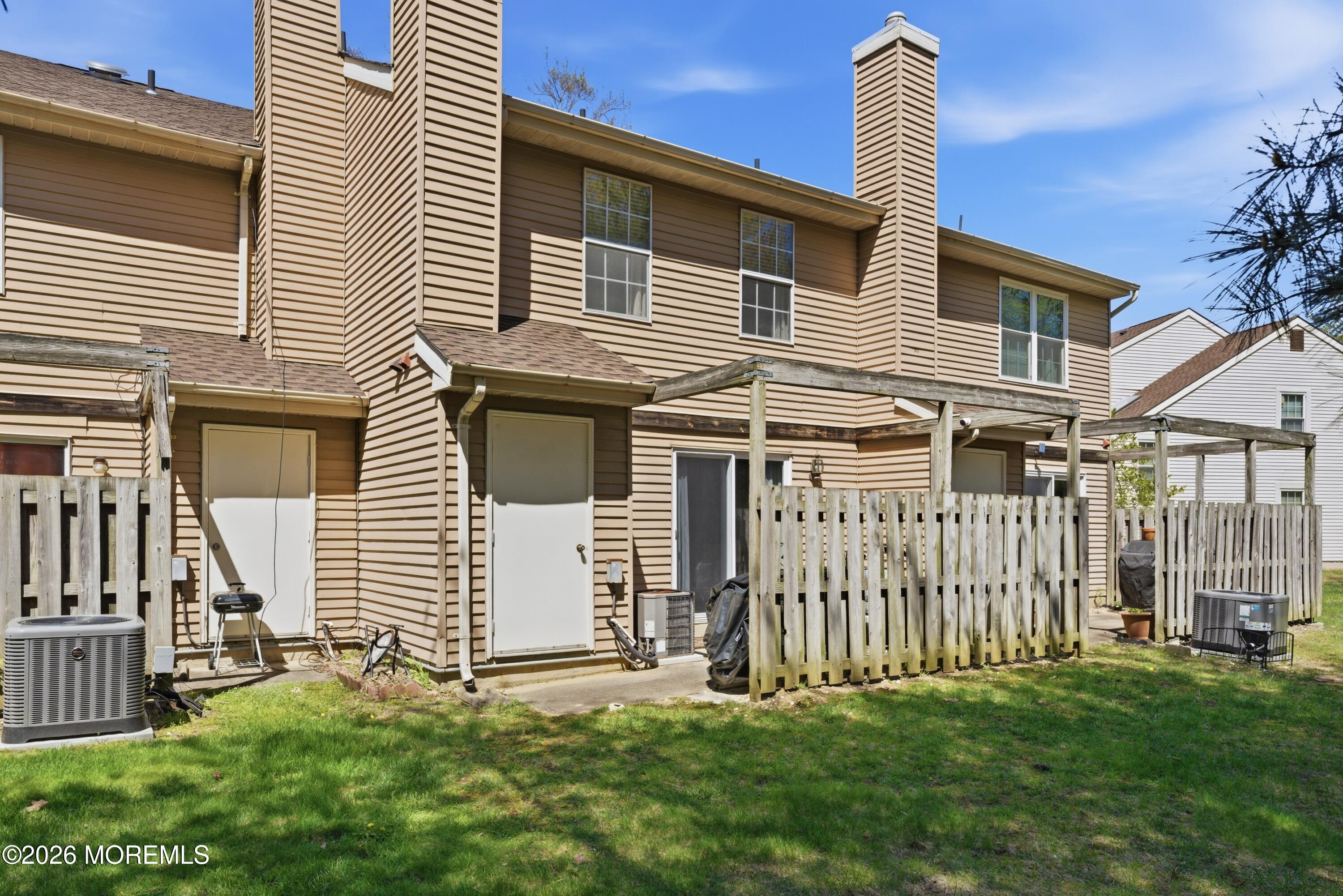 26 Alameda Court Eatontown NJ 07724