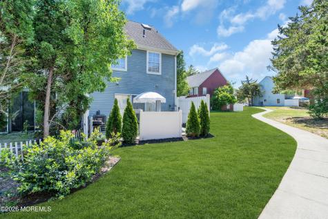 305 Beach Plum Court Tuckerton NJ 08087