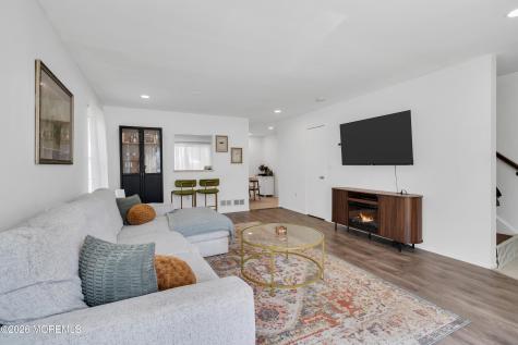 305 Beach Plum Court Tuckerton NJ 08087