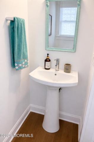 21 Shell Road Mantoloking NJ 08738