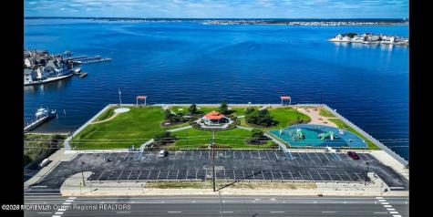 21 Shell Road Mantoloking NJ 08738