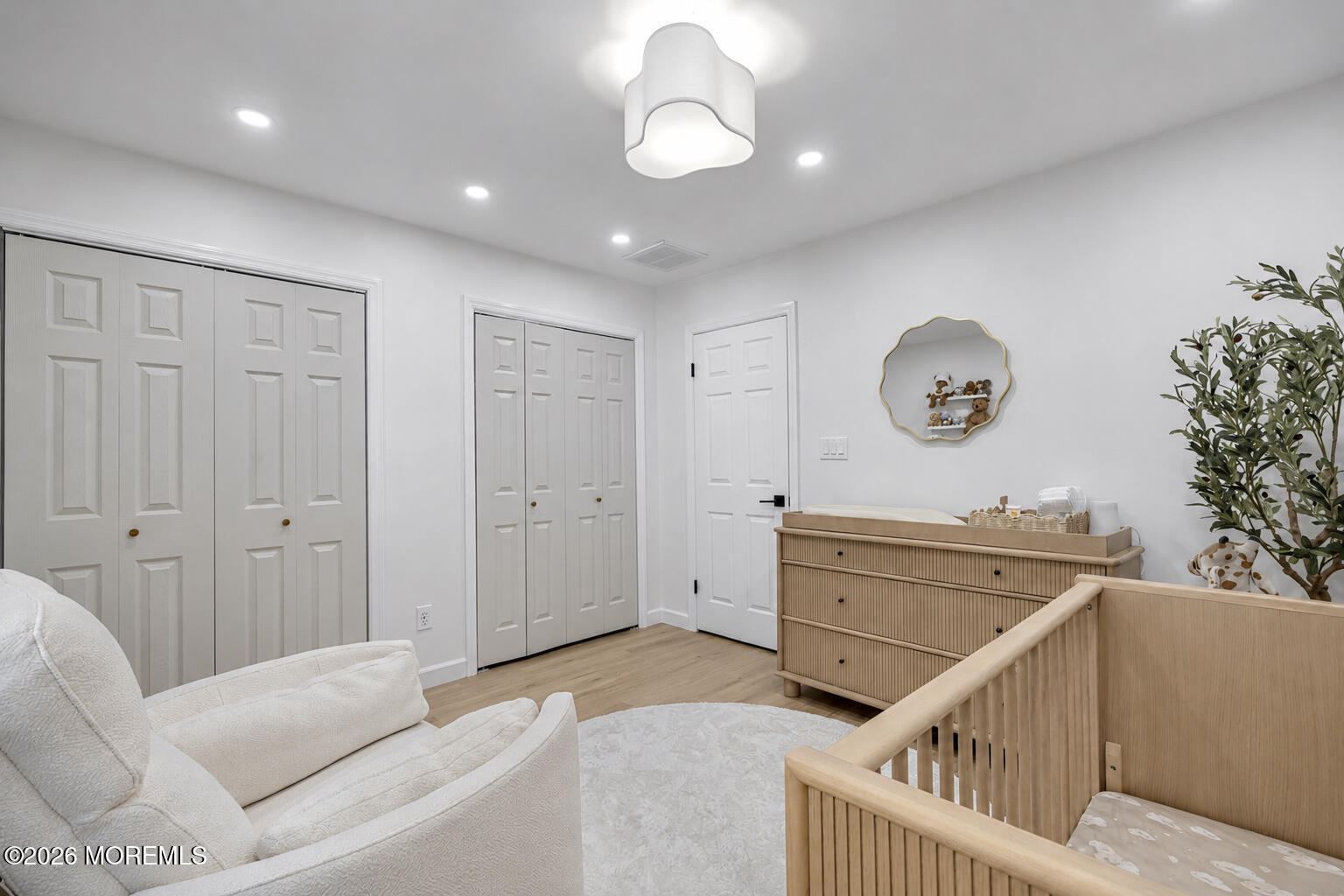 76 Chestnut Way Manalapan NJ 07726