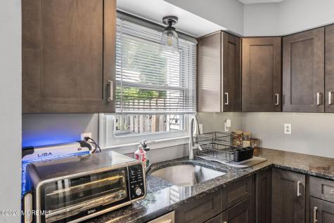 39 Shilling Way Jackson NJ 08527