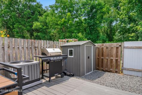 39 Shilling Way Jackson NJ 08527