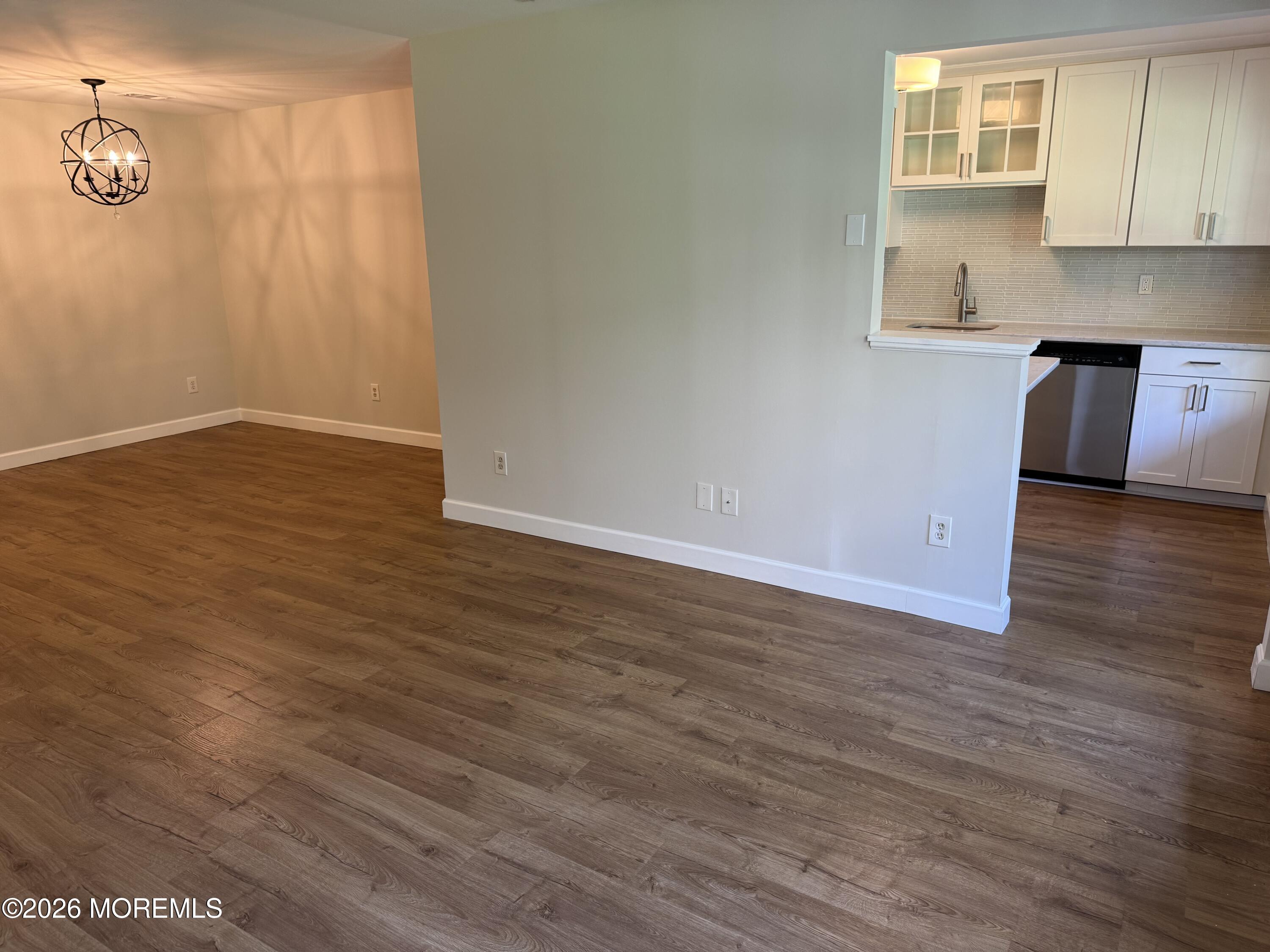 395 Brookview Court Howell NJ 07731