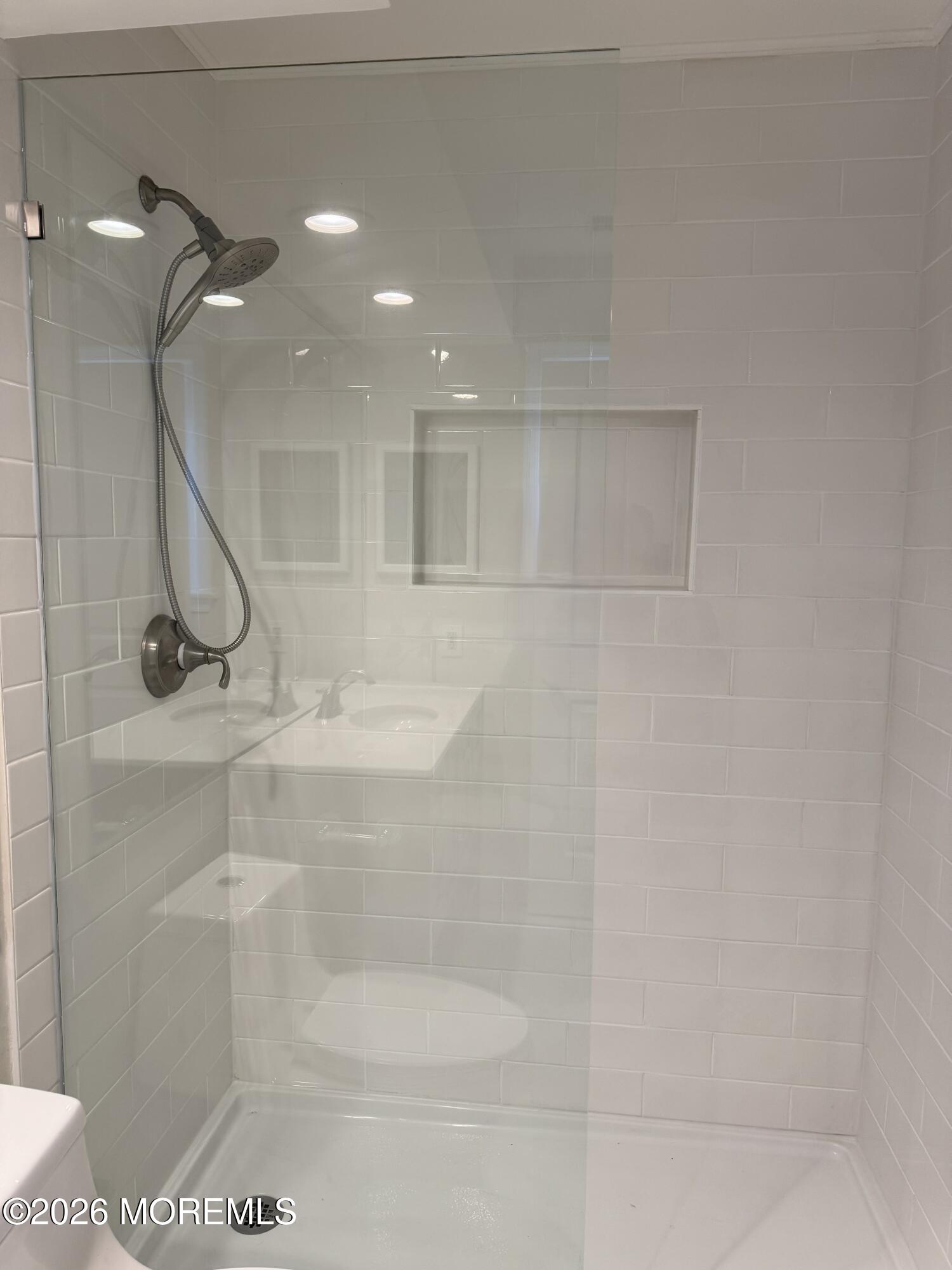 395 Brookview Court Howell NJ 07731