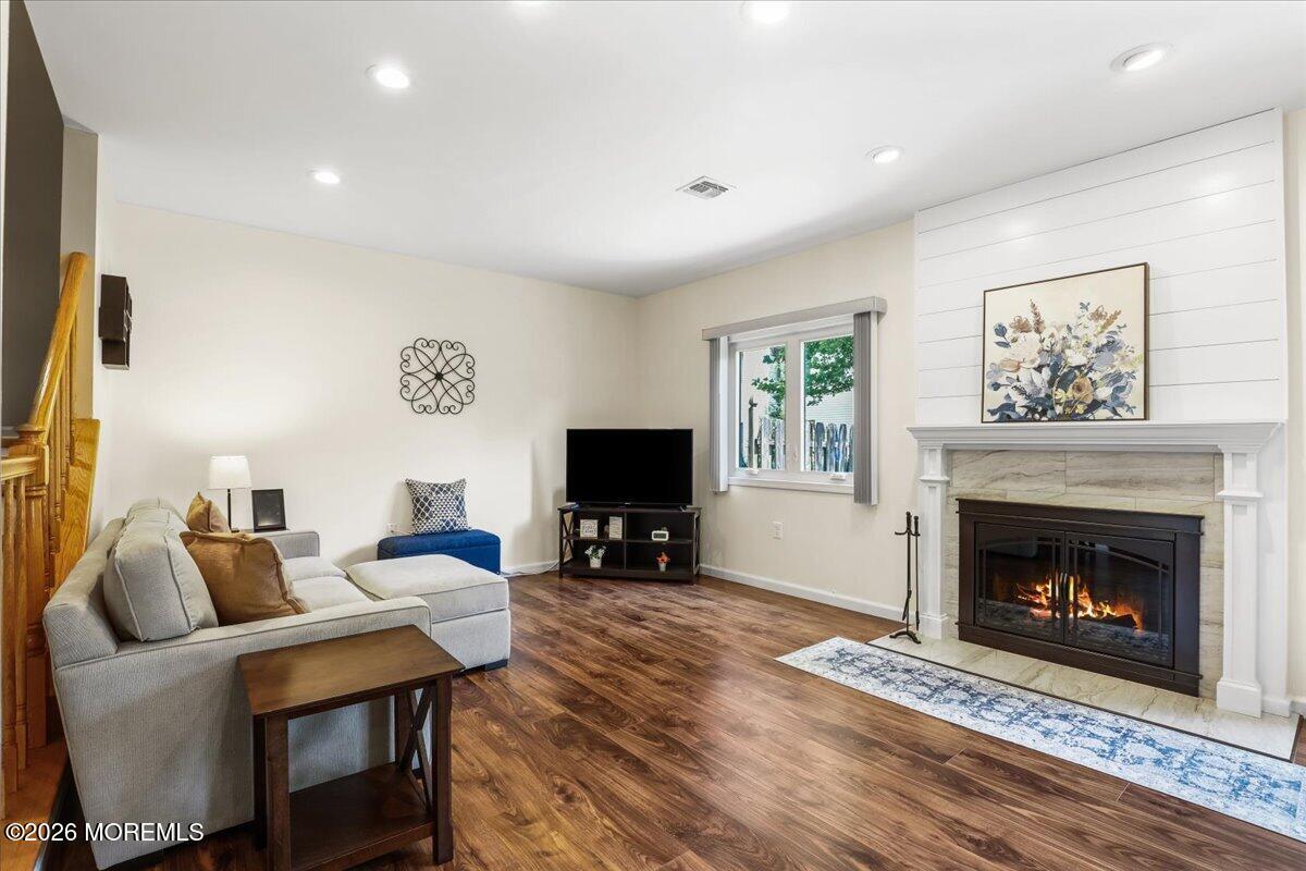 185 Pear Drive Marlboro NJ 07746