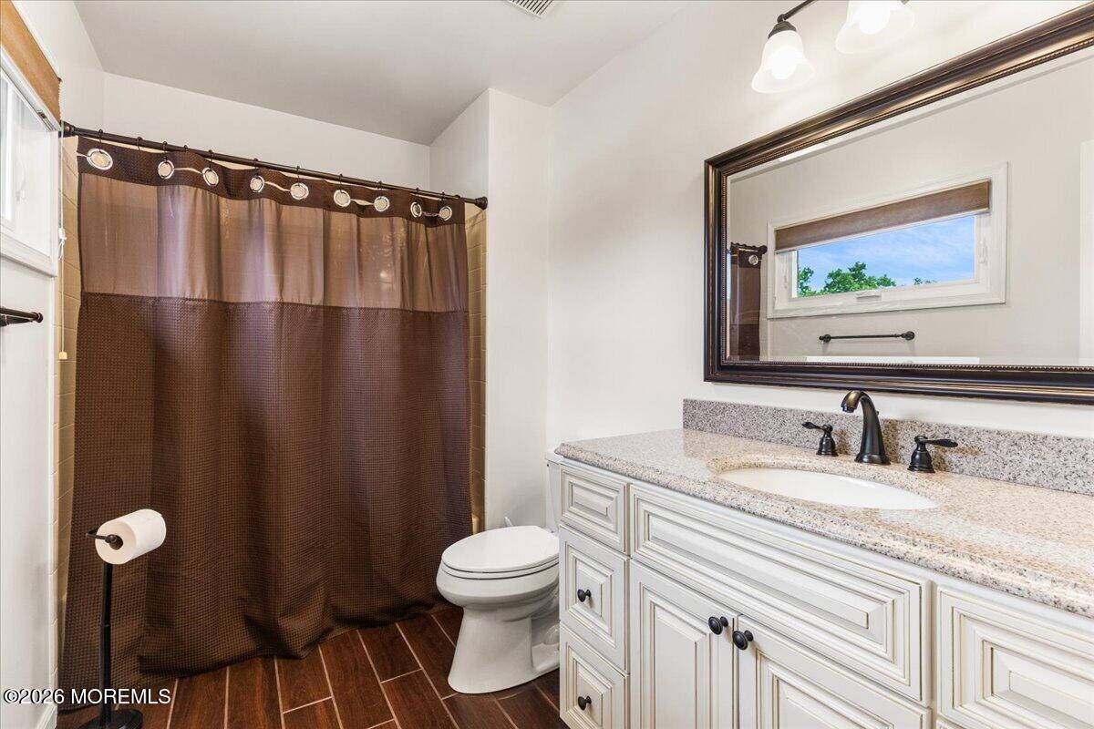 185 Pear Drive Marlboro NJ 07746