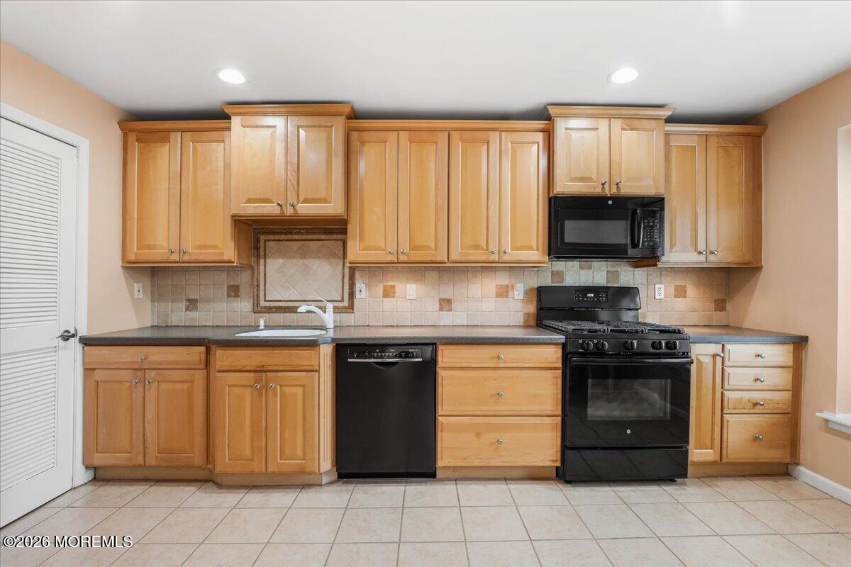 185 Pear Drive Marlboro NJ 07746