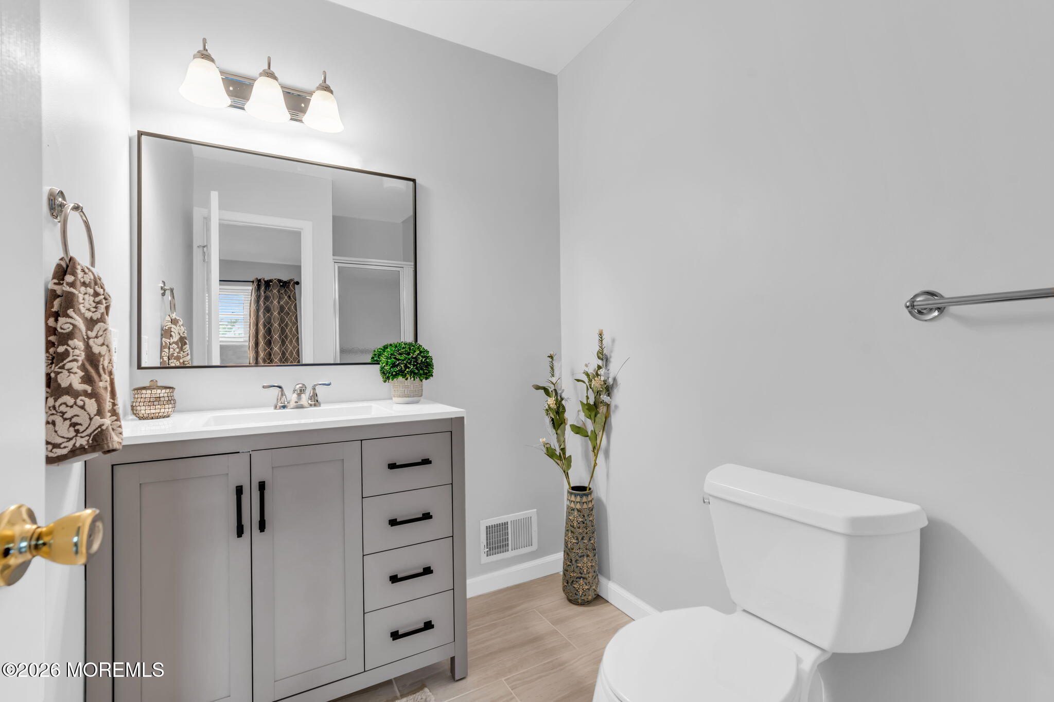 16 Harte Court Freehold NJ 07728