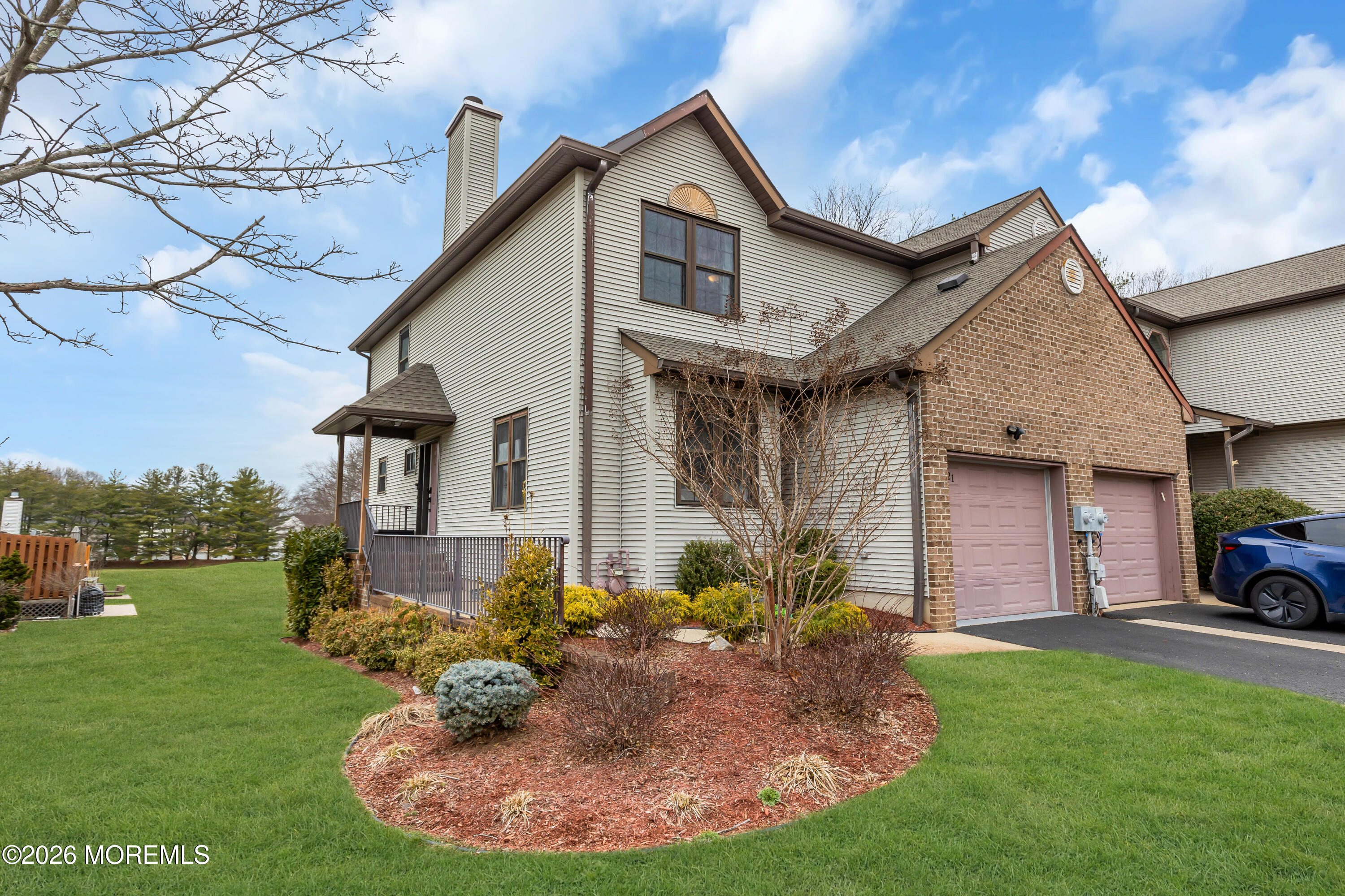 321 Oak Knoll Drive Manalapan NJ 07726
