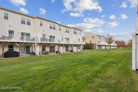 112 Phillip E Frank Way Aberdeen NJ 07721