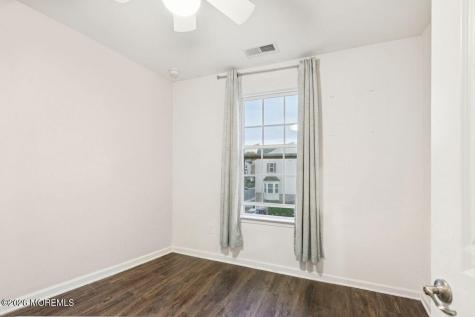 112 Phillip E Frank Way Aberdeen NJ 07721