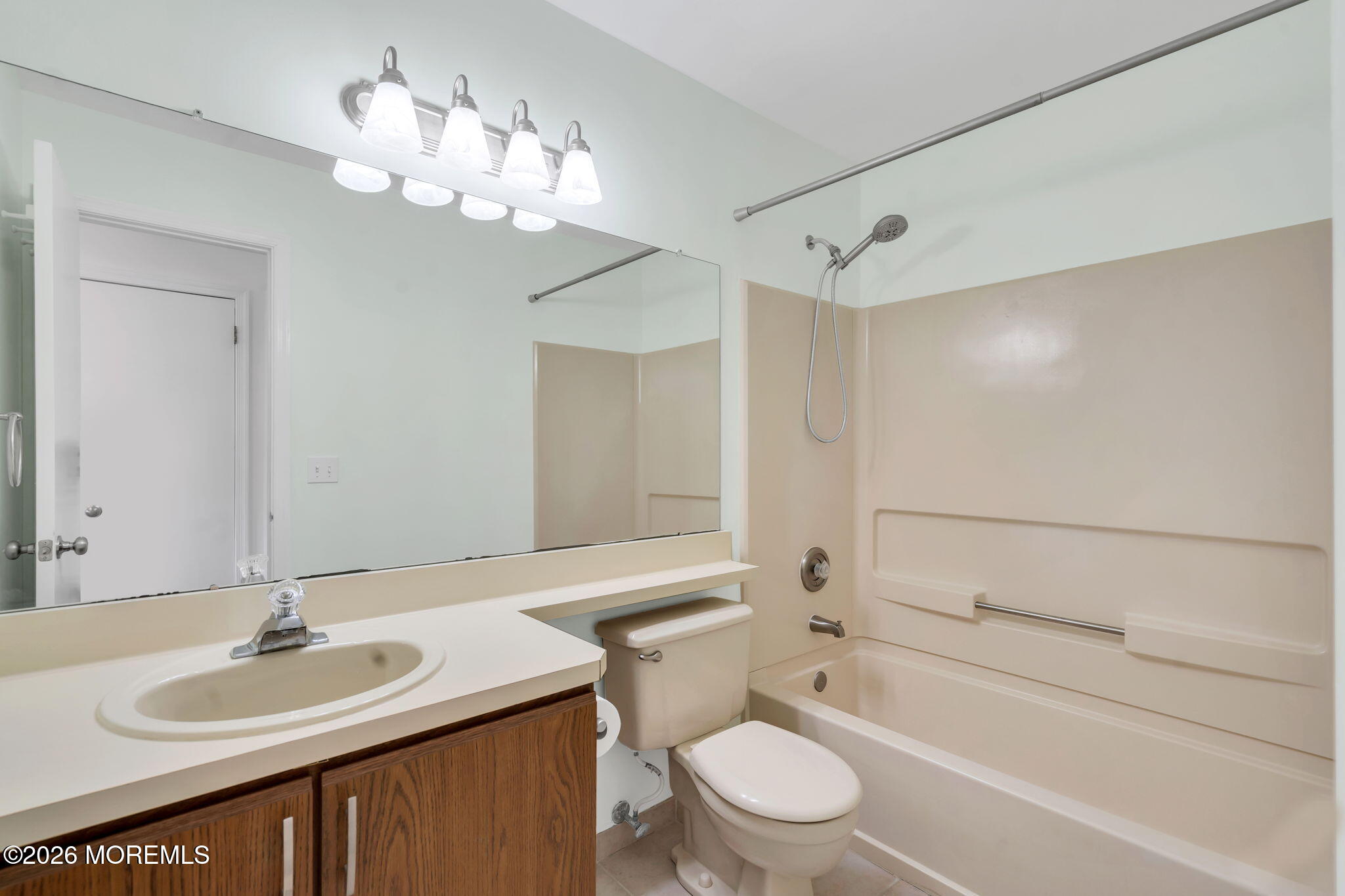 2004 Meadowlands Court Toms River NJ 08755