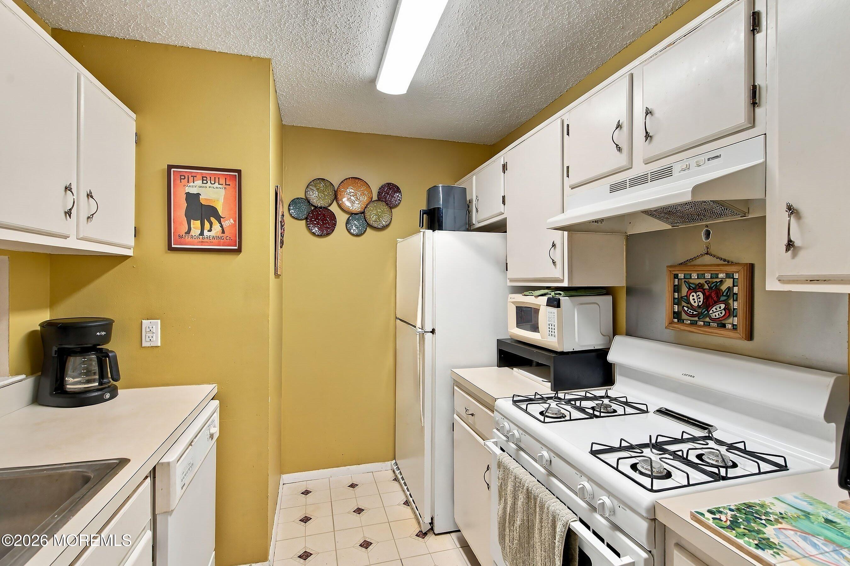 172 Lilac Court Jackson NJ 08527