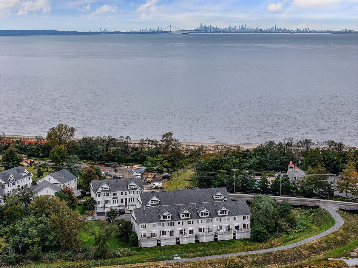 607 Park Avenue Port Monmouth NJ 07758
