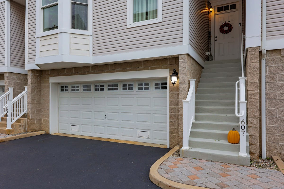 607 Park Avenue Port Monmouth NJ 07758