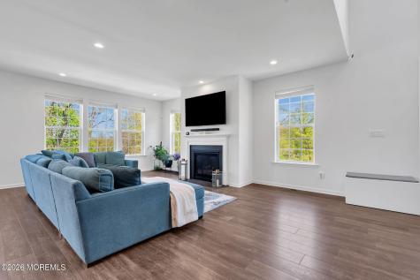 48 Begonia Lane Monroe NJ 08831