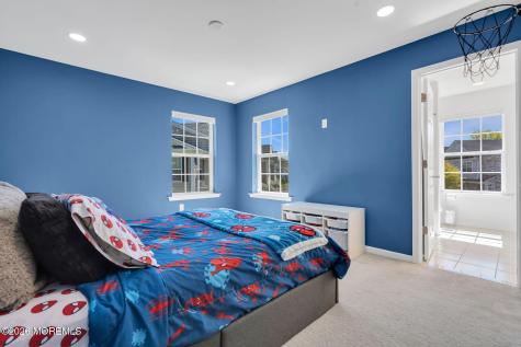48 Begonia Lane Monroe NJ 08831