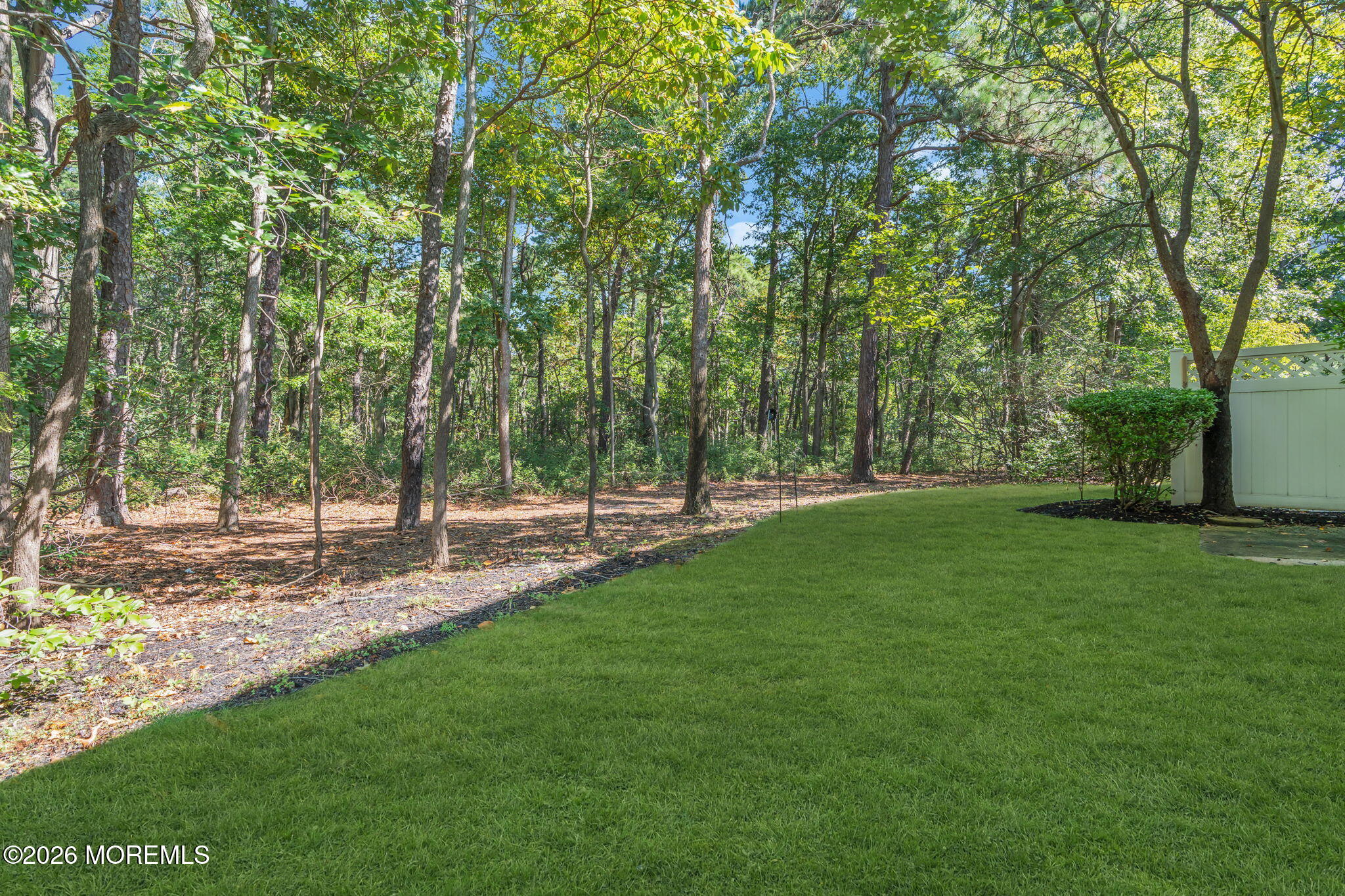 122 Greenlawns Drive Lakewood NJ 08701
