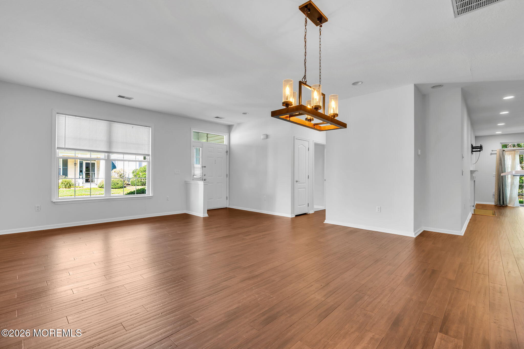 122 Greenlawns Drive Lakewood NJ 08701