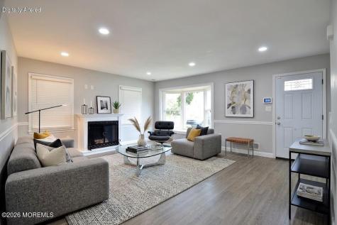 8 Colonial Court Jackson NJ 08527