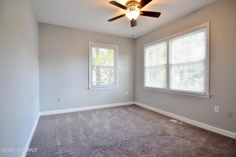 8 Colonial Court Jackson NJ 08527