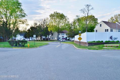 8 Colonial Court Jackson NJ 08527