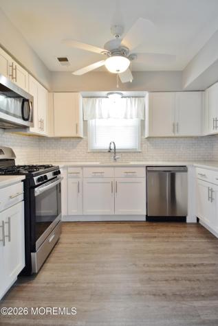 8 Colonial Court Jackson NJ 08527