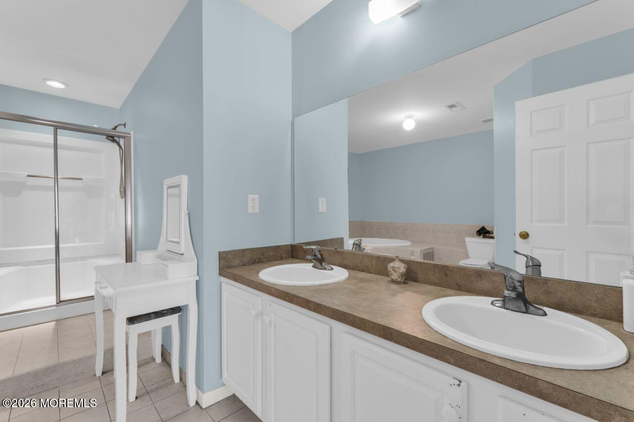 30 Saint Paul Court Tinton Falls NJ 07712
