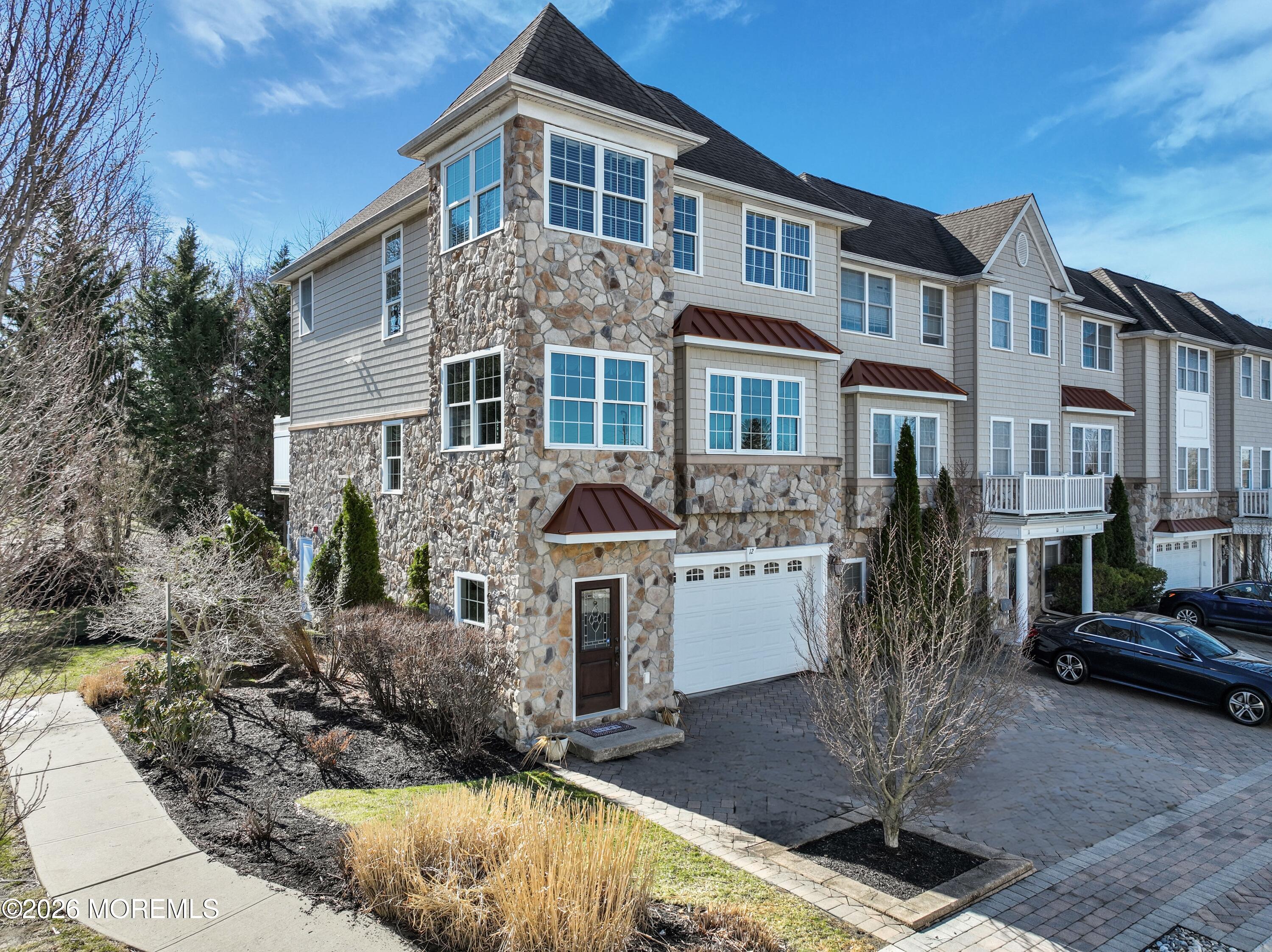 12 White Oak Lane Aberdeen NJ 07747