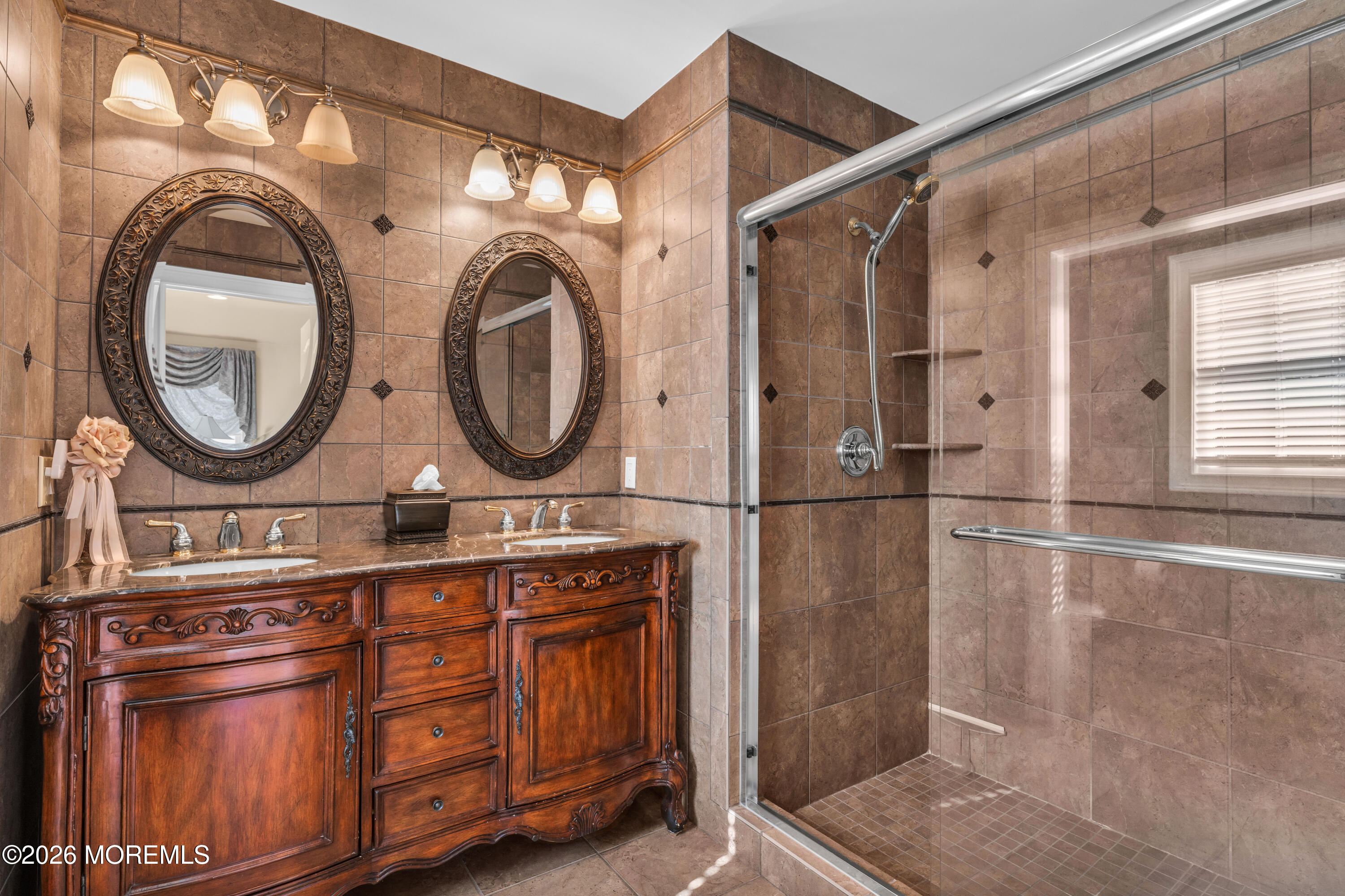 12 White Oak Lane Aberdeen NJ 07747