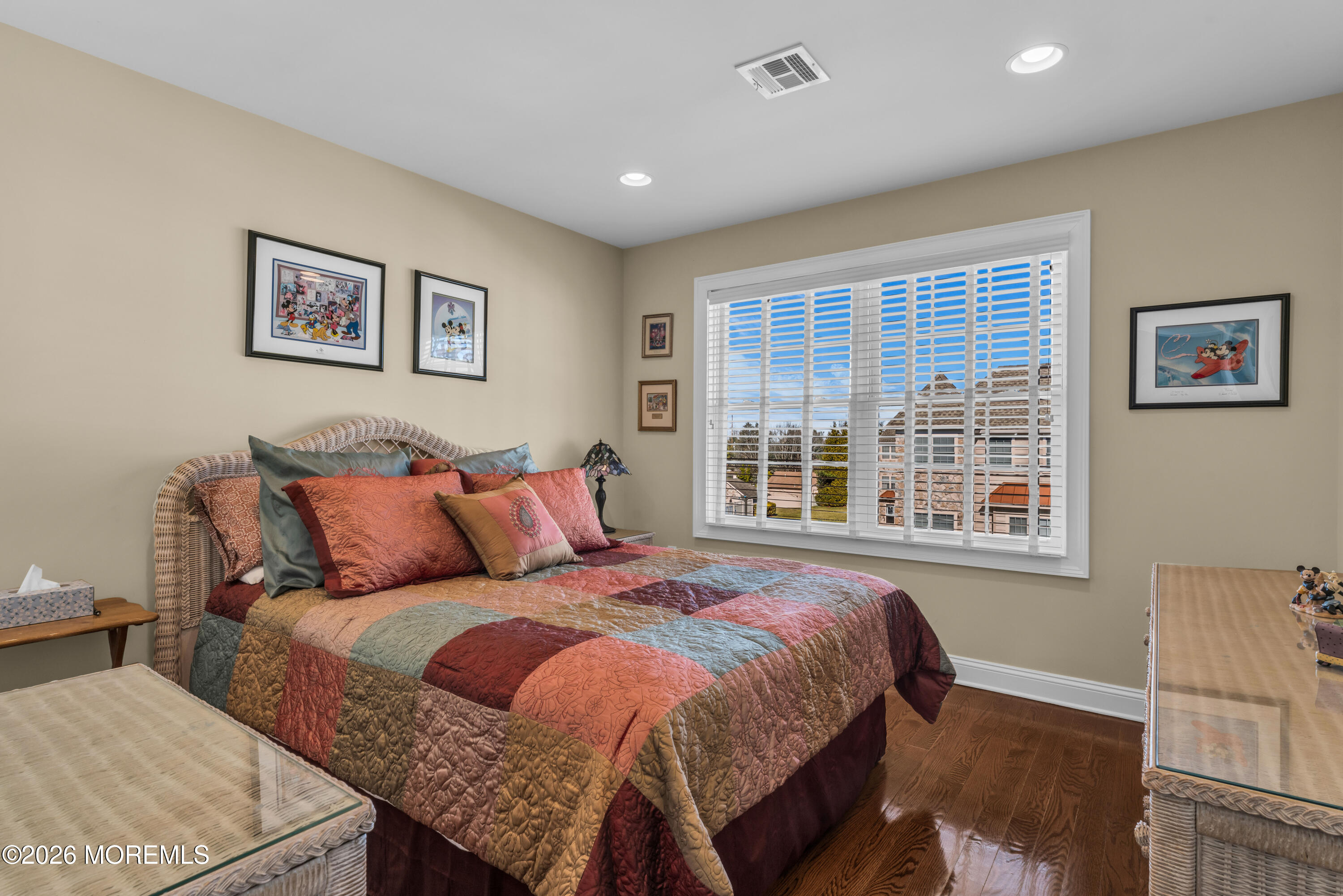12 White Oak Lane Aberdeen NJ 07747