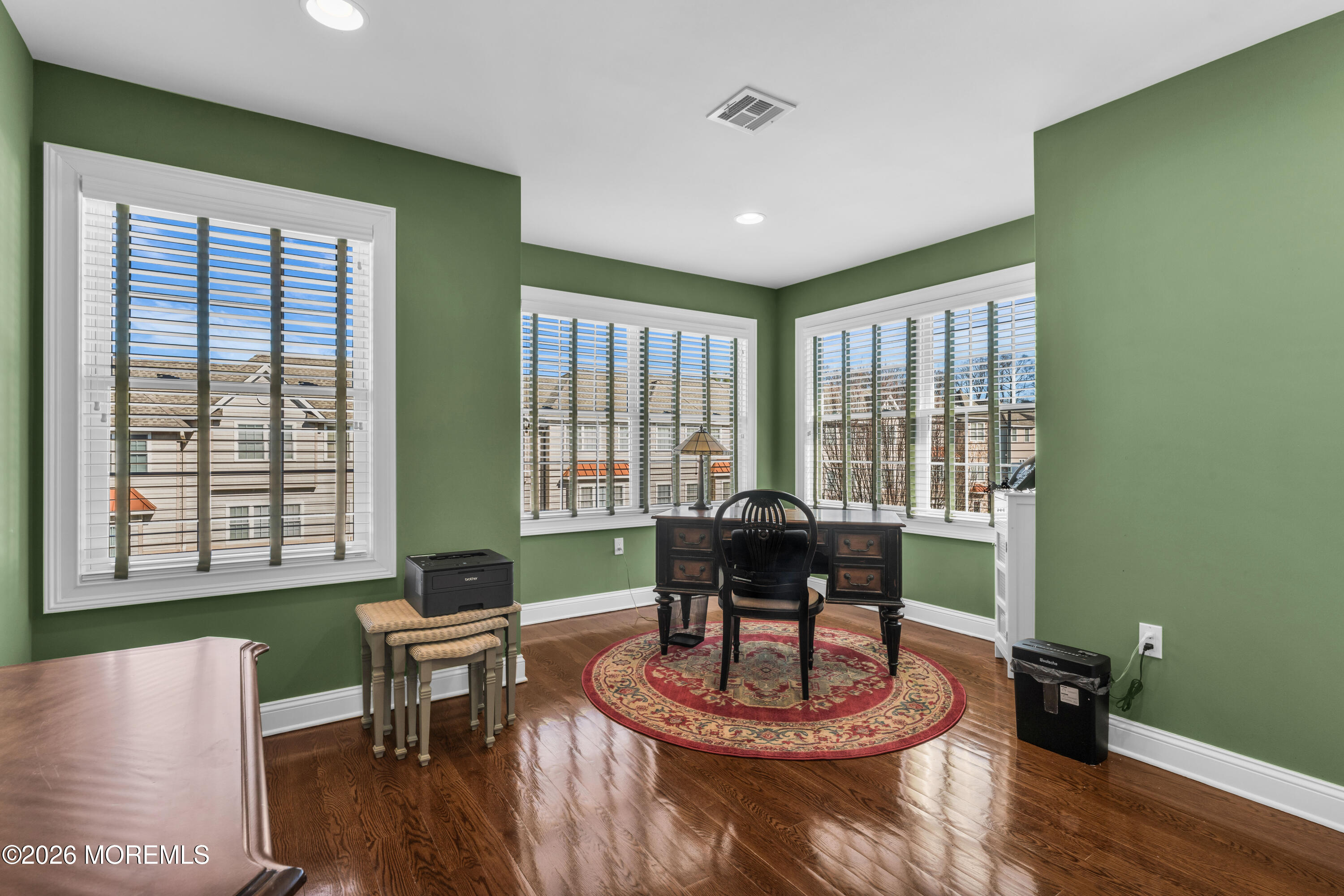 12 White Oak Lane Aberdeen NJ 07747