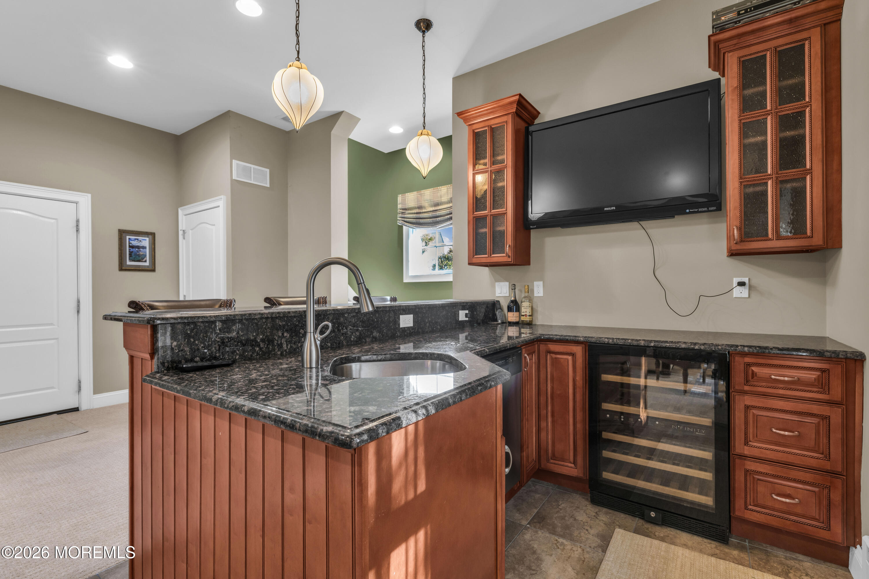 12 White Oak Lane Aberdeen NJ 07747