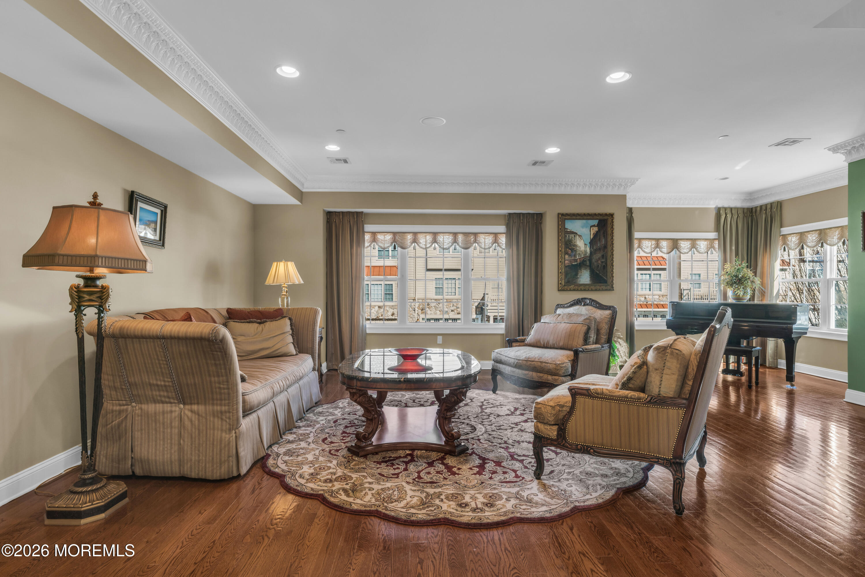 12 White Oak Lane Aberdeen NJ 07747