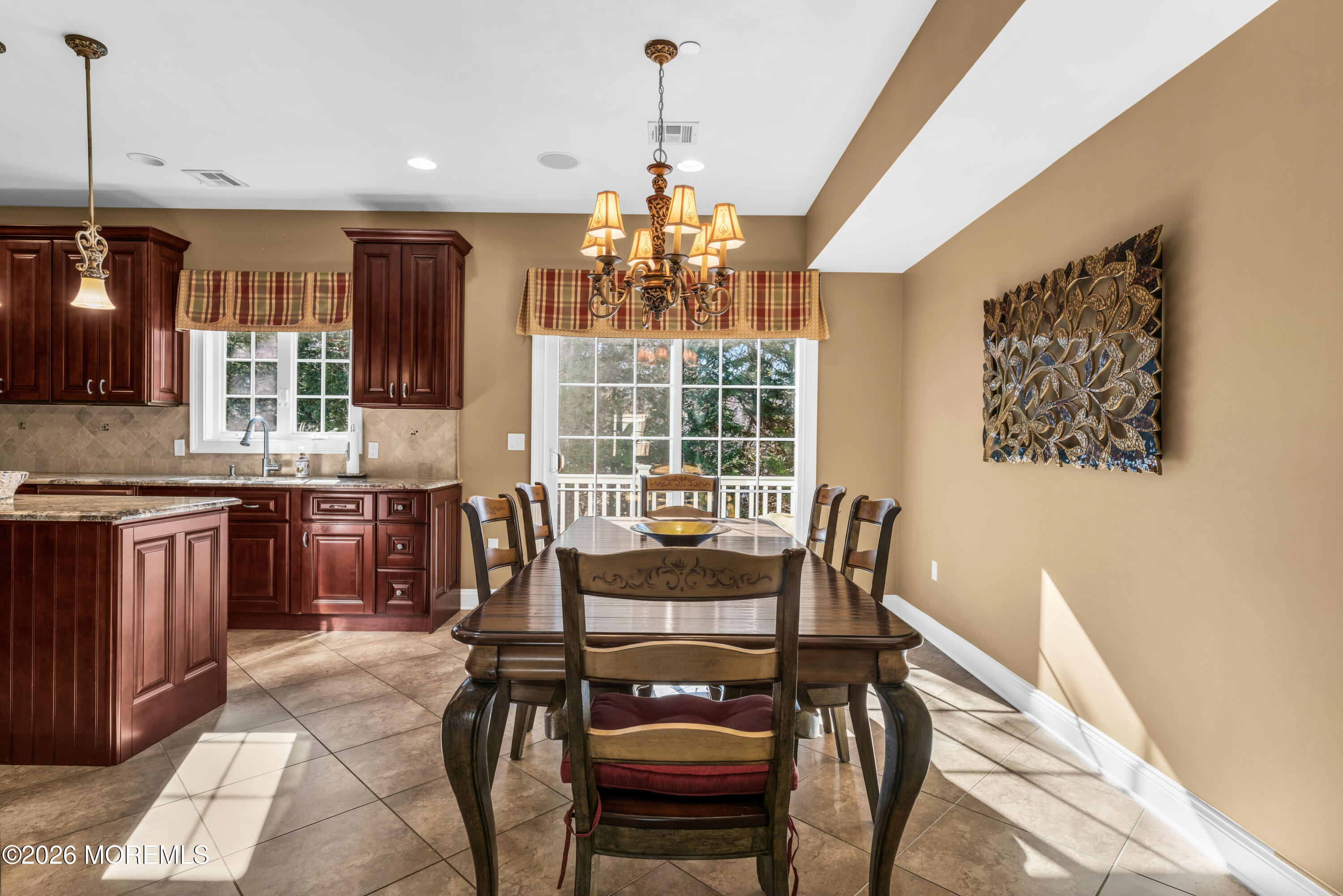 12 White Oak Lane Aberdeen NJ 07747