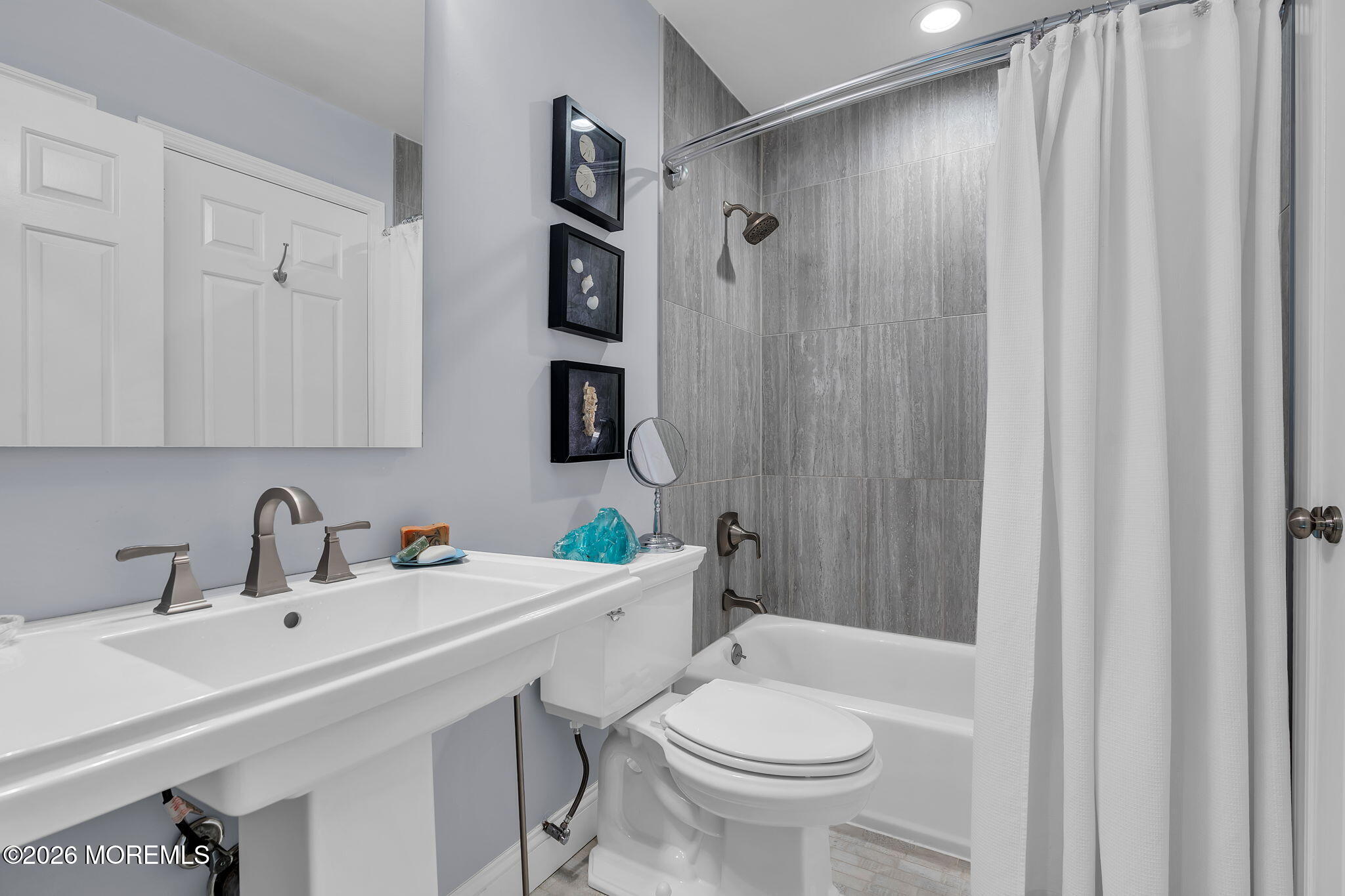 3901 Buckingham Circle Middletown NJ 07748