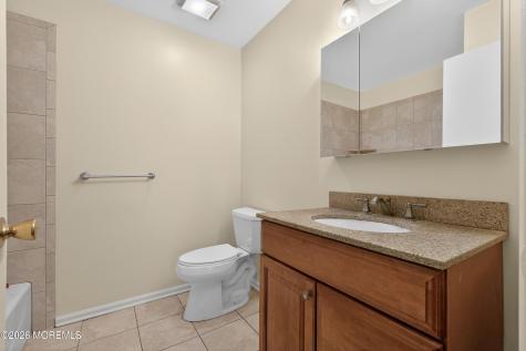2101 Bayhead Drive Parlin NJ 08859