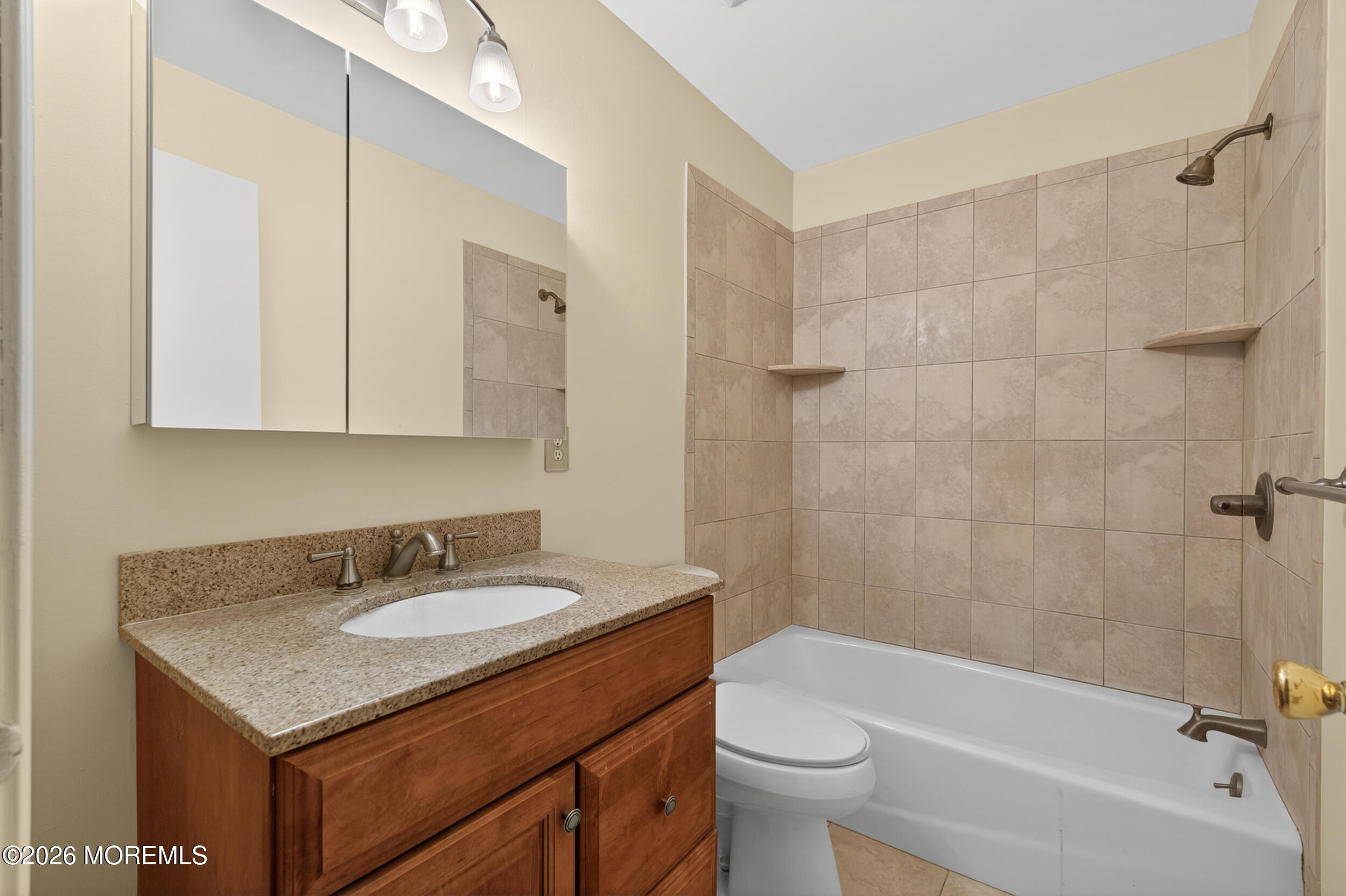 2101 Bayhead Drive Parlin NJ 08859