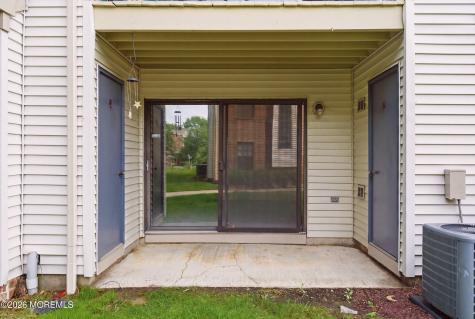 2101 Bayhead Drive Parlin NJ 08859
