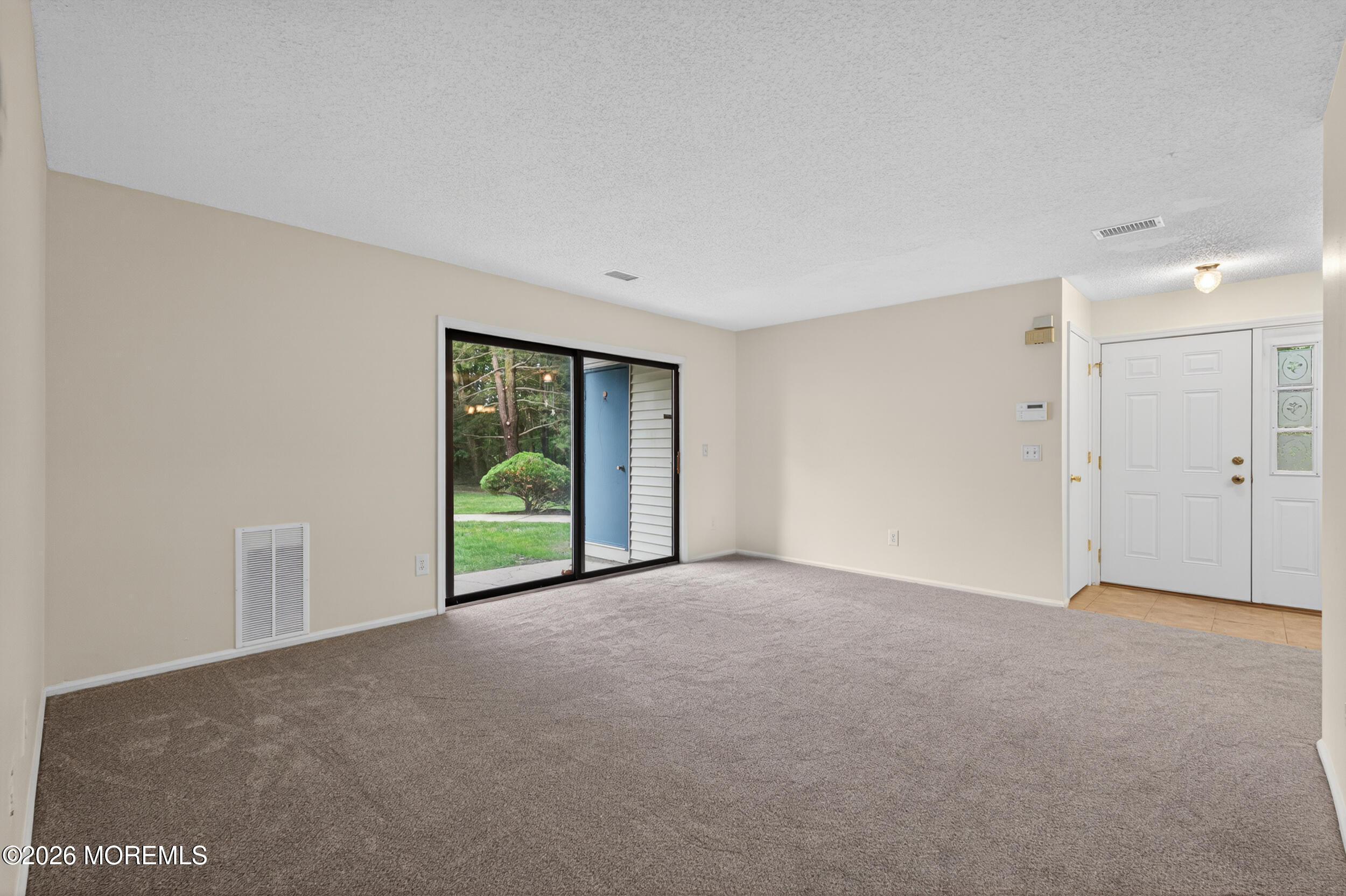 2101 Bayhead Drive Parlin NJ 08859