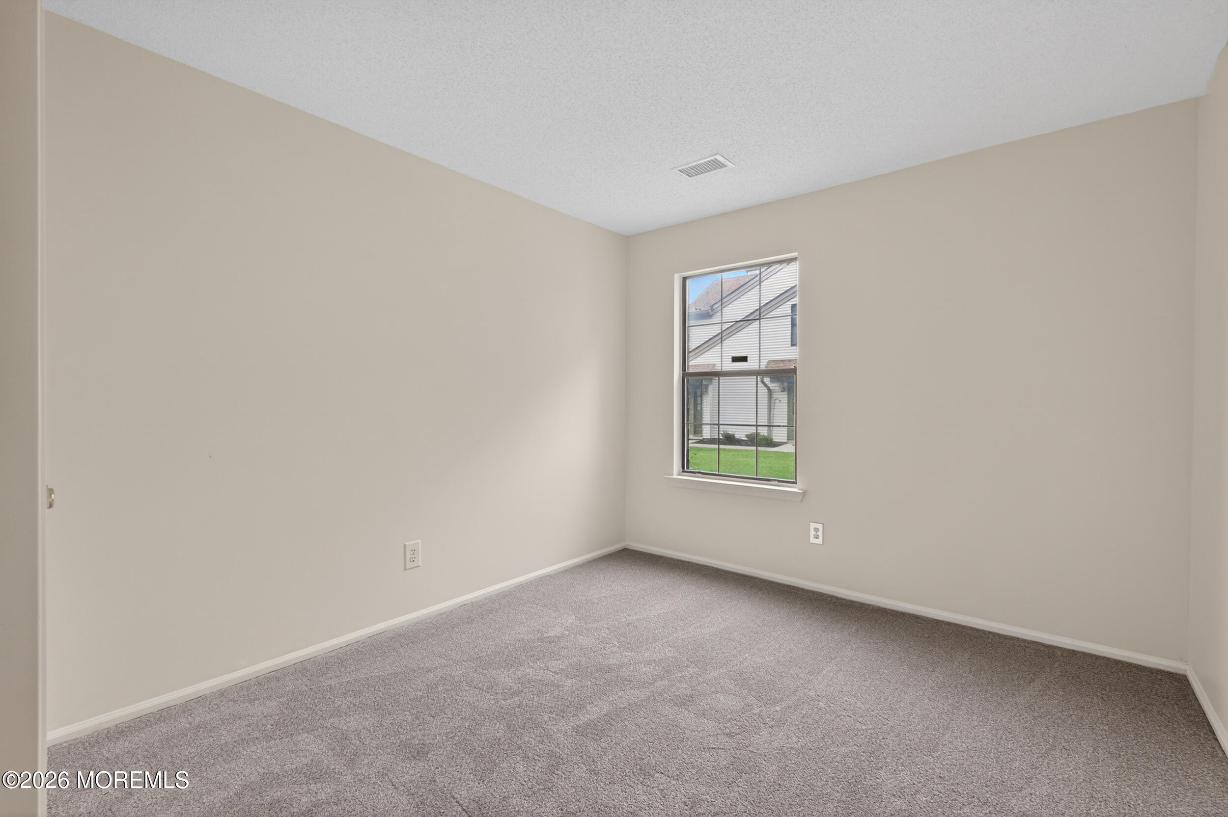 2101 Bayhead Drive Parlin NJ 08859
