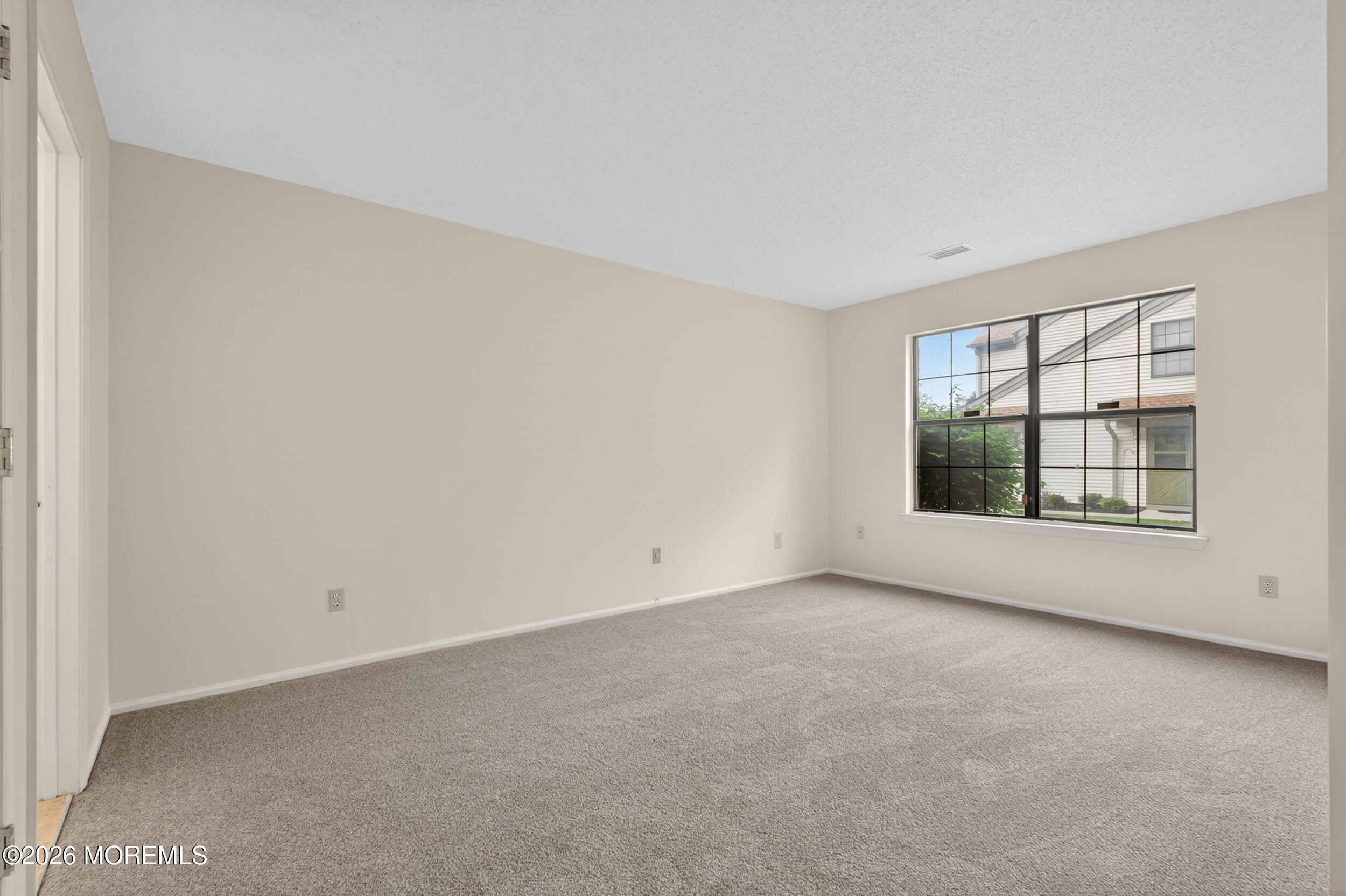 2101 Bayhead Drive Parlin NJ 08859