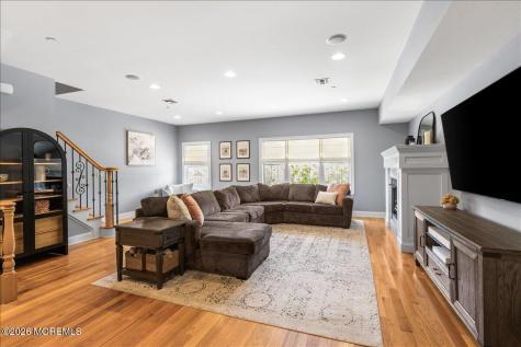31 White Oak Lane Aberdeen NJ 07747