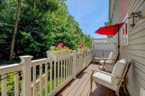 31 White Oak Lane Aberdeen NJ 07747