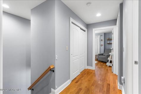 31 White Oak Lane Aberdeen NJ 07747
