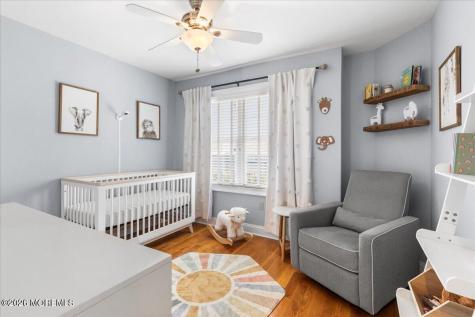 31 White Oak Lane Aberdeen NJ 07747