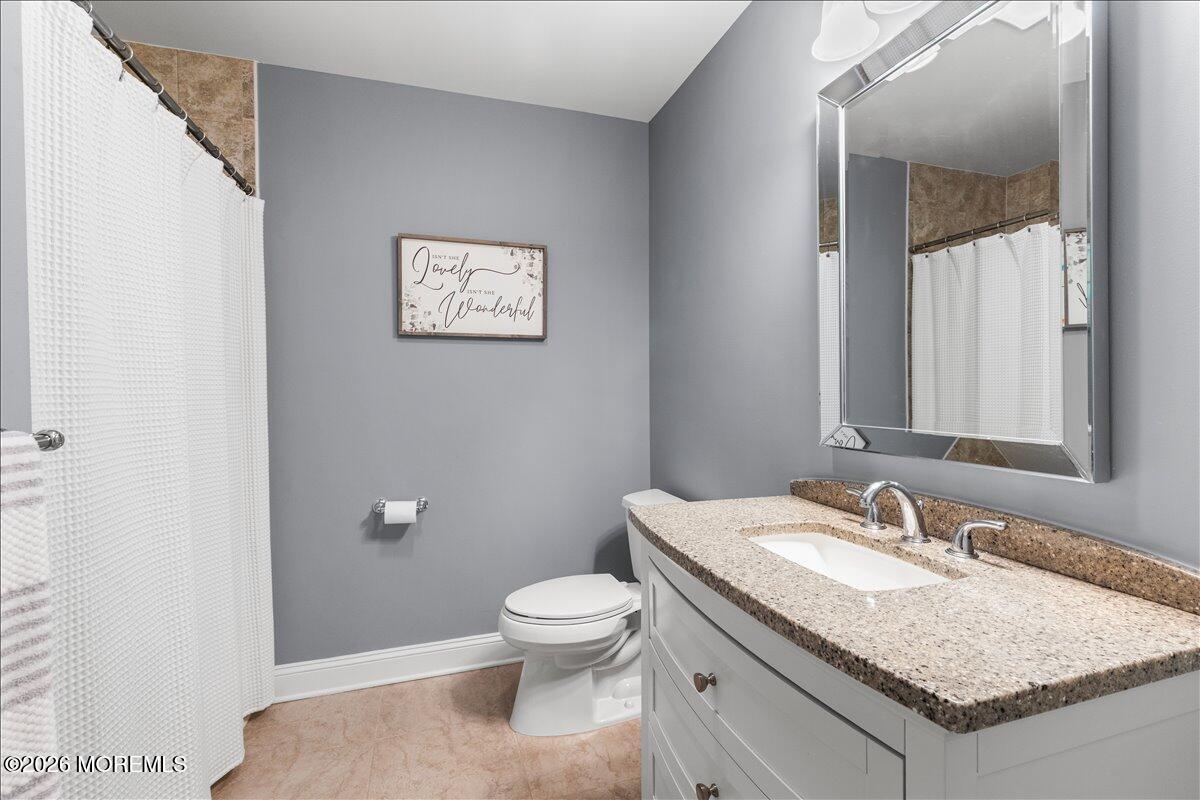 31 White Oak Lane Aberdeen NJ 07747